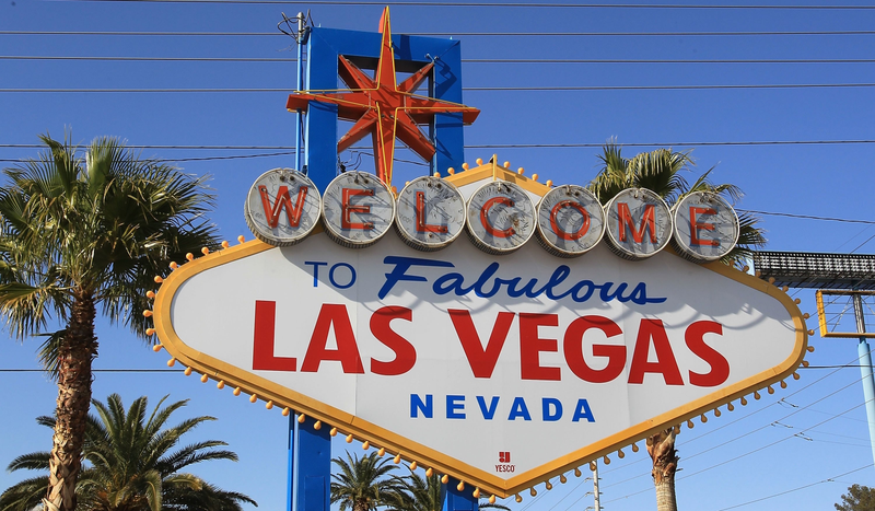 Illustration for article titled The Secret History of the Most Famous Neon Sign in the World